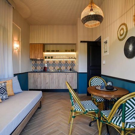 Krissaia Seaside Suites Galaxídhion Exteriér fotografie